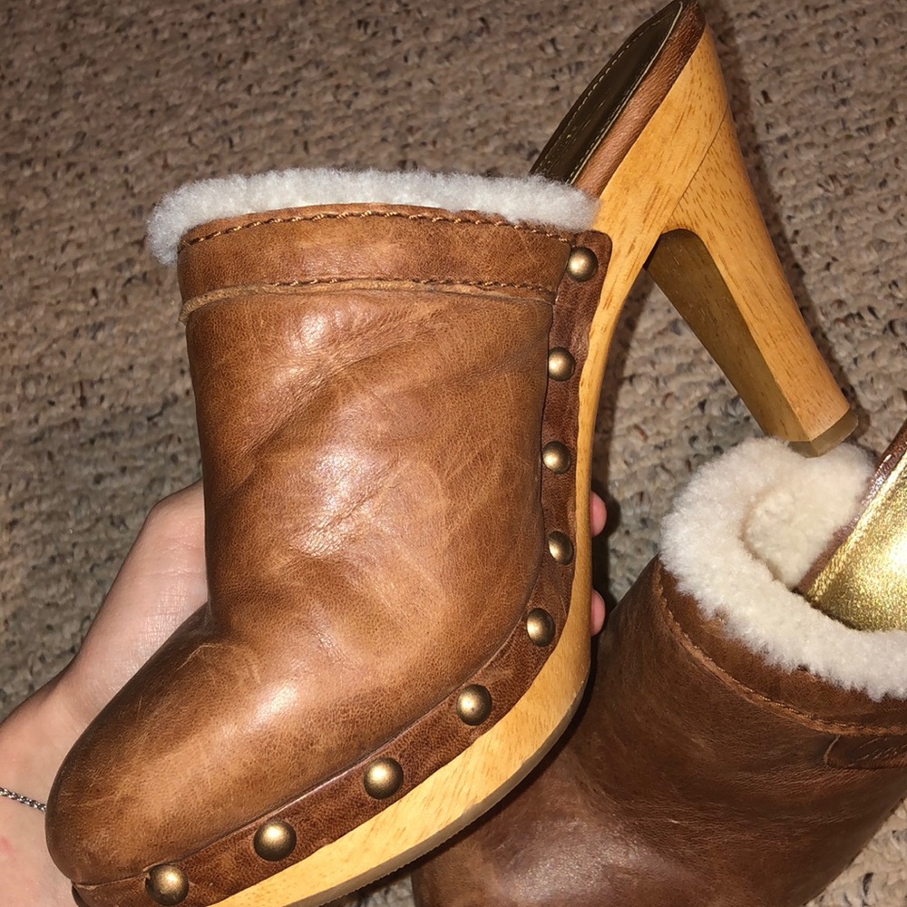 Coach Clogs - Picture 4 of 4